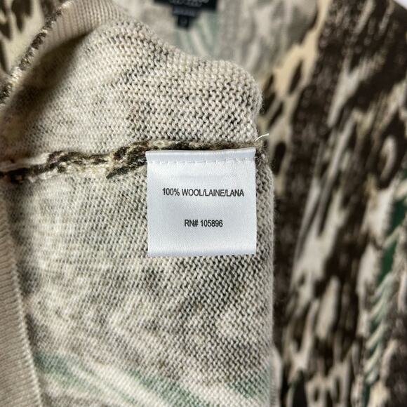 Worth NY | 100% Wool Mixed Animal Print Lightweight Button Cardigan Sweater - Picture 7 of 8